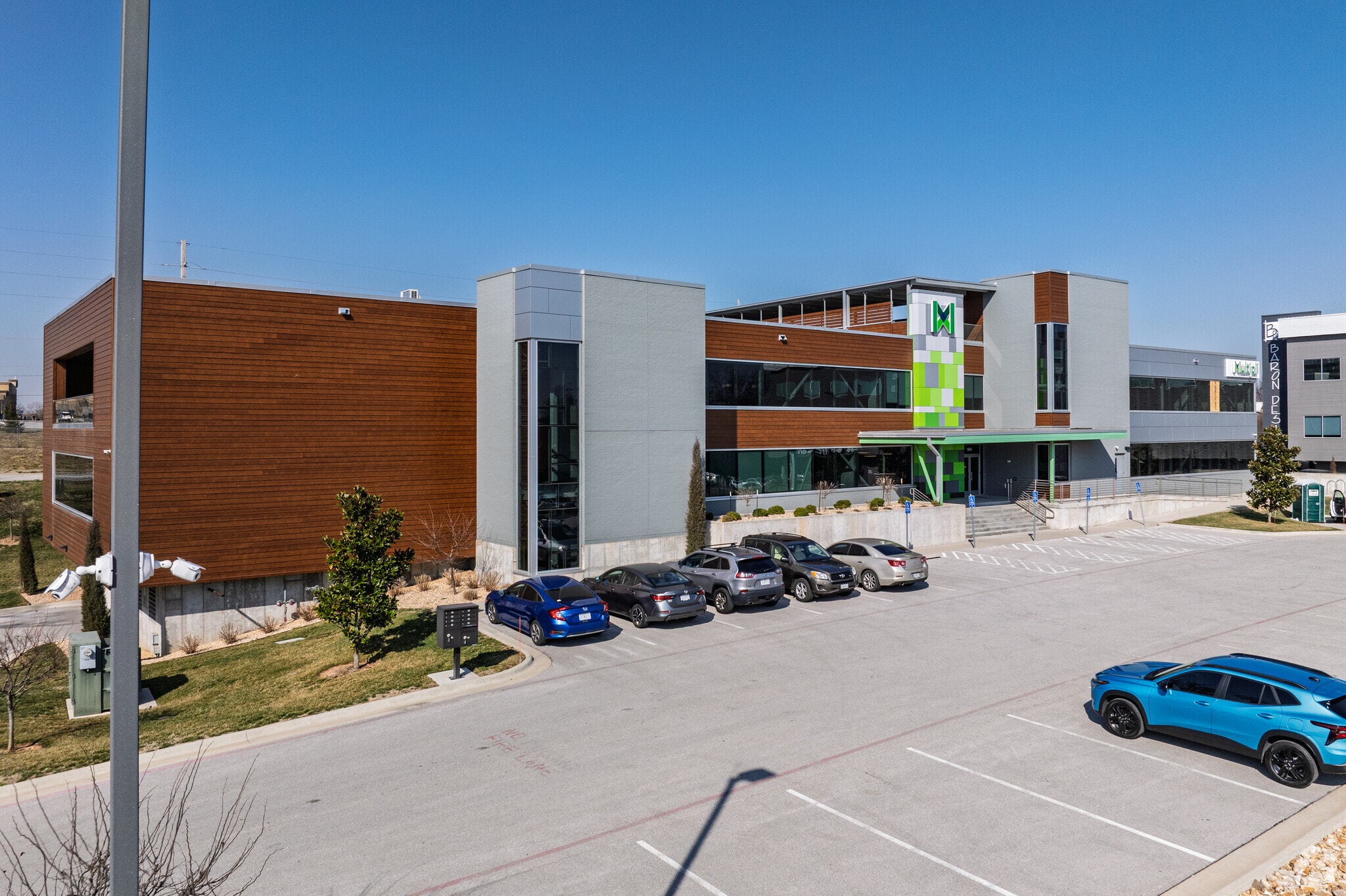 1850 S Blackman Rd, Springfield, MO for lease Primary Photo- Image 1 of 5