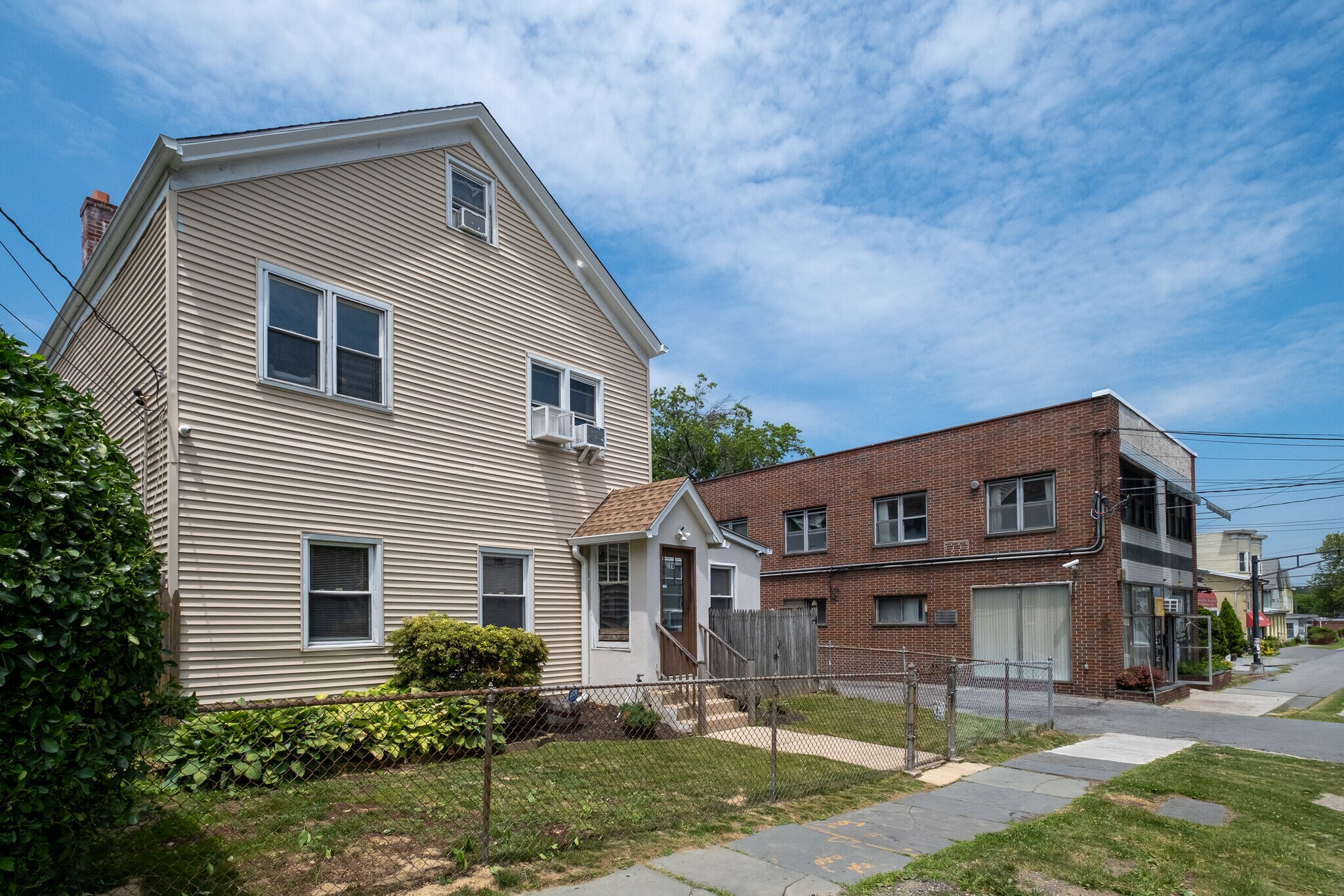 124 Lincoln Ave, Mount Vernon, NY à vendre Photo du bâtiment- Image 1 de 12