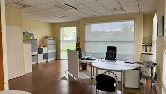 Plus de détails pour Bureau à louer