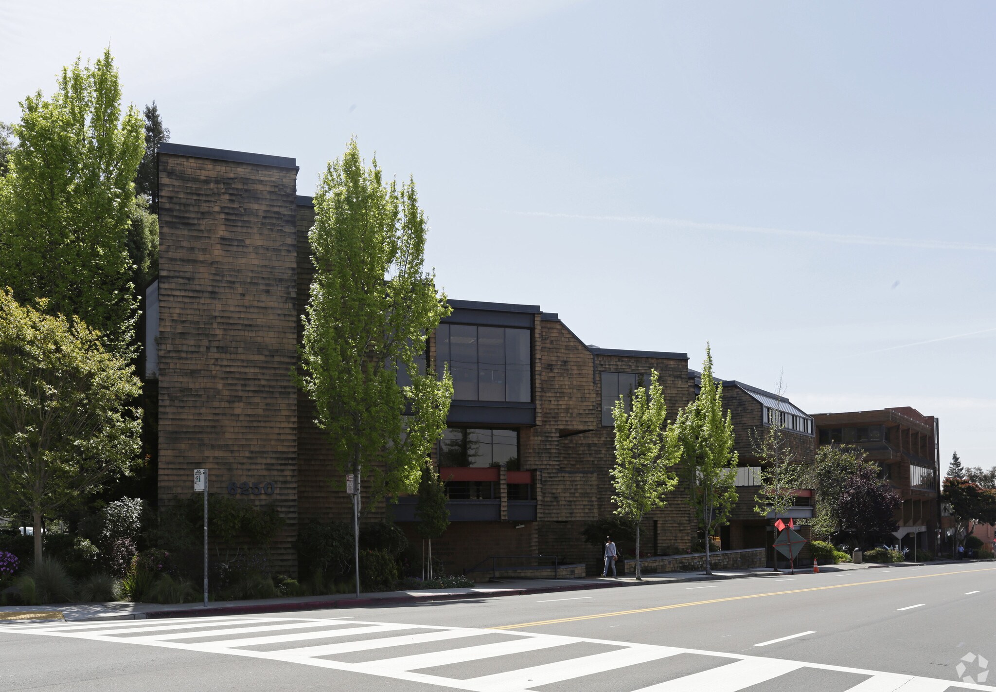 6248-6250 Claremont Ave, Oakland, CA à louer Photo principale- Image 1 de 3