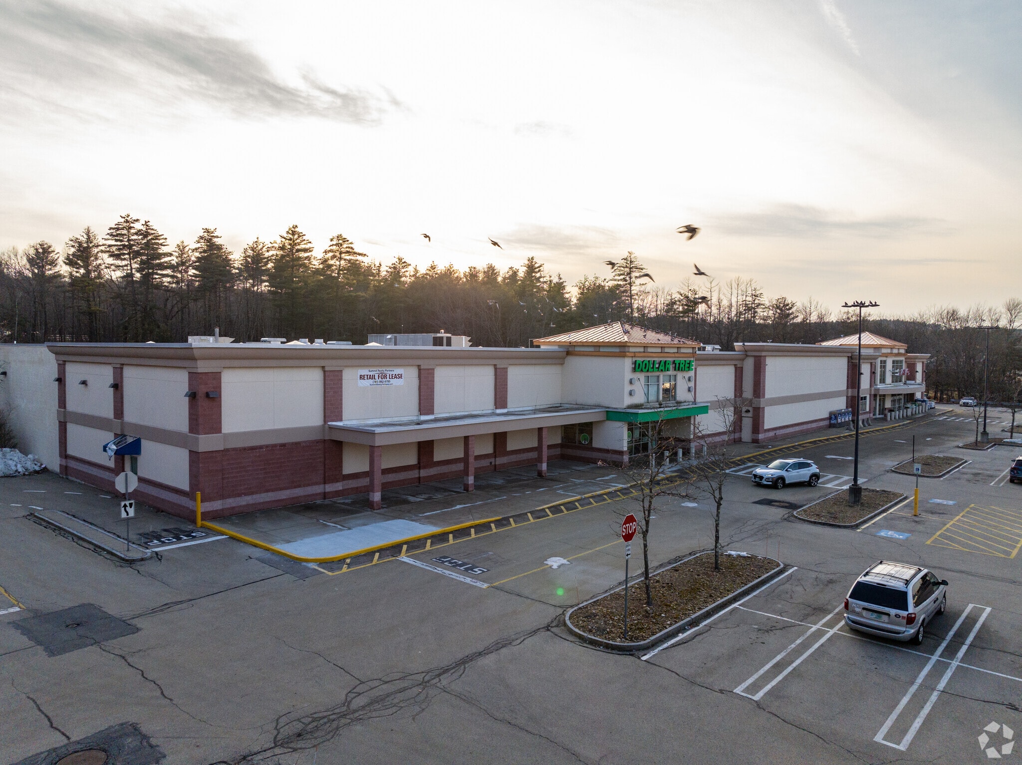 599-603 Nashua St, Milford, NH for lease Primary Photo- Image 1 of 6