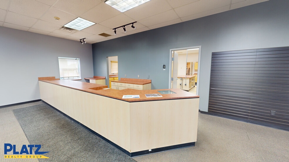 480 S Canfield Niles Rd, Youngstown, OH for lease - Interior Photo - Image 2 of 13