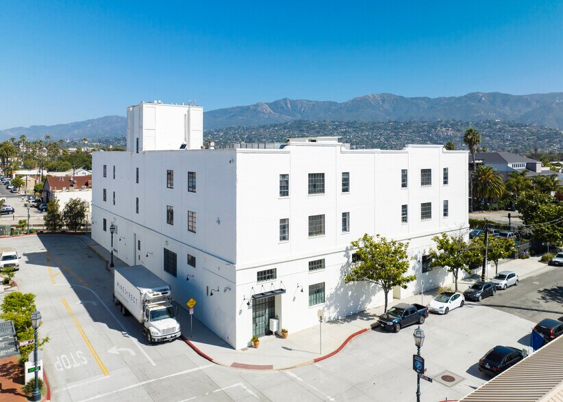 25 E Mason St, Santa Barbara, CA for lease - Building Photo - Image 2 of 15