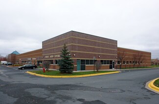 Plus de détails pour 18640-18690 Lake Dr E, Chanhassen, MN - Local d'activités à louer