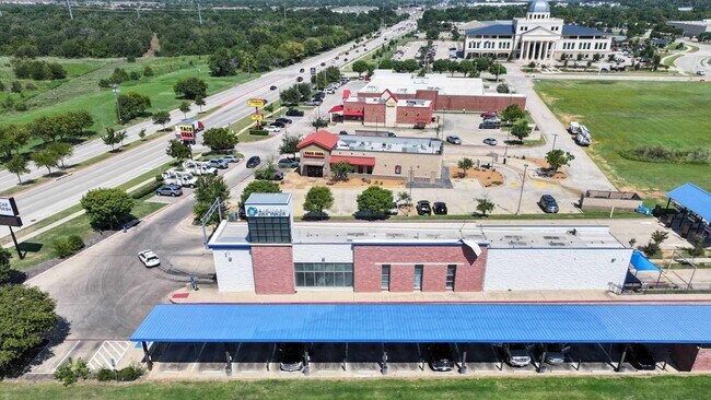 More details for 1135 S Loop 288, Denton, TX - Specialty for Sale