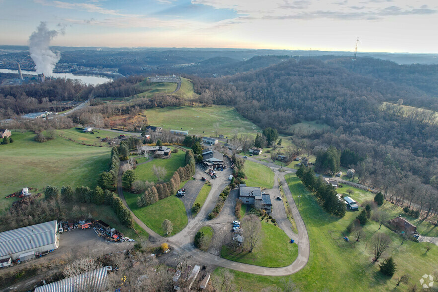 122 Kerr Rd, New Kensington, PA for lease - Aerial - Image 2 of 3