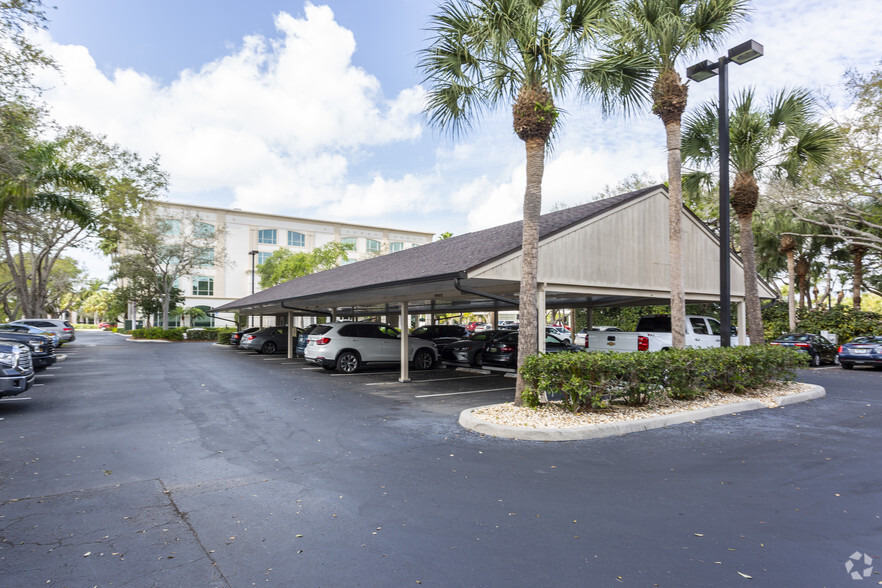 3838 Tamiami Trl N, Naples, FL for lease - Building Photo - Image 2 of 5