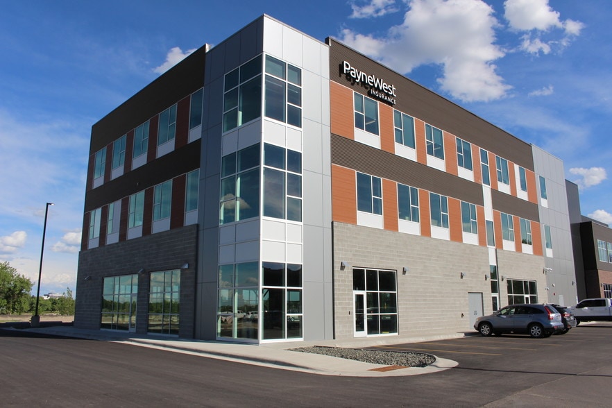 405 3rd St NW, Great Falls, MT à louer - Photo du bâtiment - Image 3 de 6