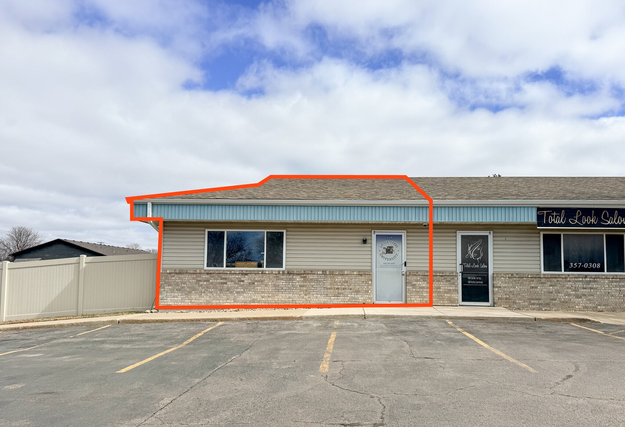 720 S Sycamore Ave, Sioux Falls, SD for lease Building Photo- Image 1 of 13