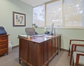 333 Old Hook Rd, Westwood, NJ for lease Interior Photo- Image 1 of 5