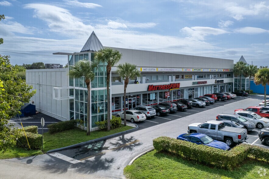 14101-14115 S Dixie Hwy, Palmetto Bay, FL à louer - Photo du bâtiment - Image 2 de 10