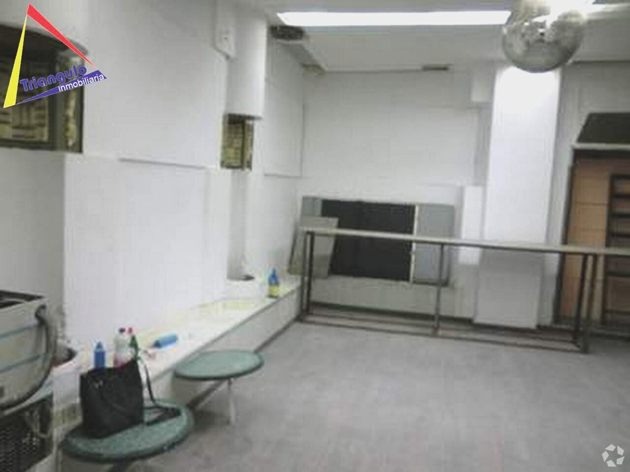 Retail in Segovia, Segovia for lease Interior Photo- Image 1 of 1