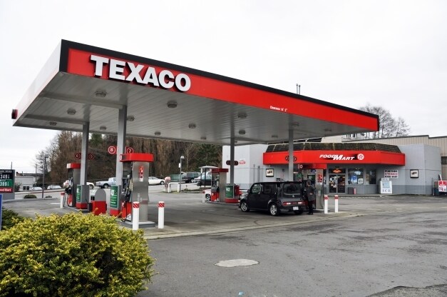 210 E 1st St, Port Angeles, WA for sale Primary Photo- Image 1 of 1