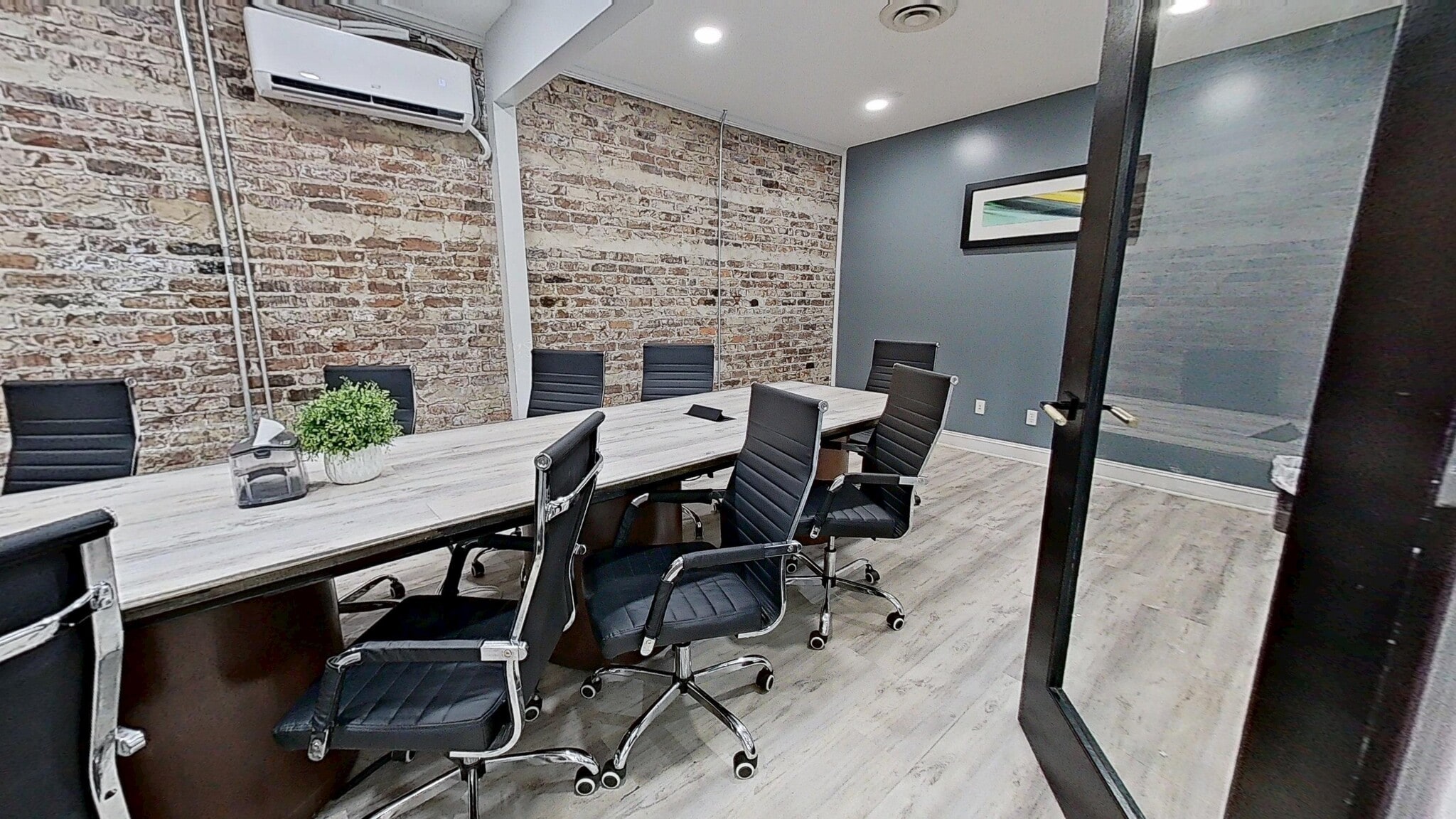 337 Georgia Ave SE, Atlanta, GA for lease Interior Photo- Image 1 of 3