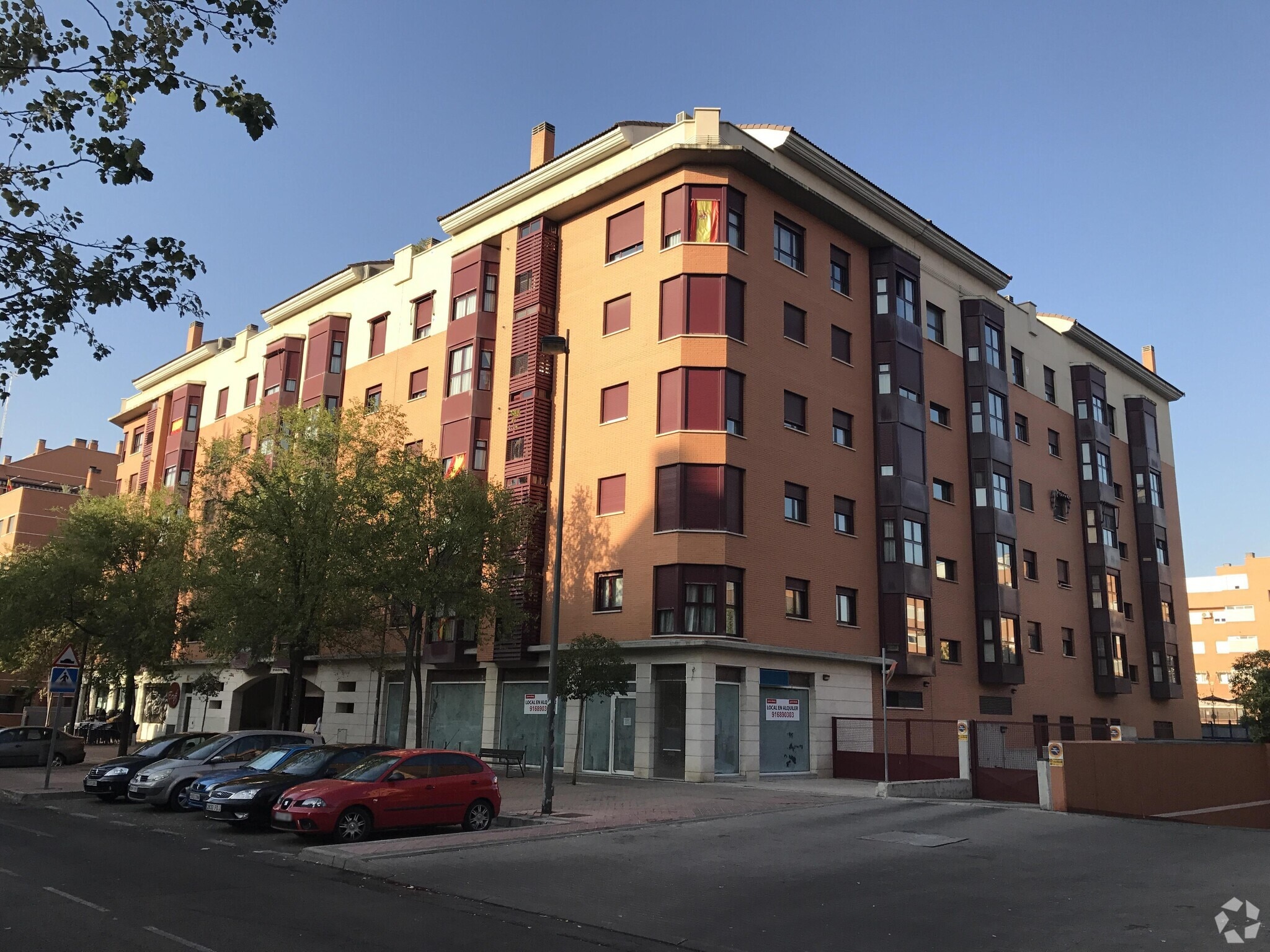 Coworking Space in Alcorcón, Madrid for lease Primary Photo- Image 1 of 2