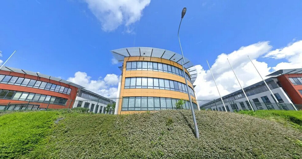 3 Rue Philippe Noiret, Saint-André-lez-Lille à louer - Photo du bâtiment - Image 1 de 15