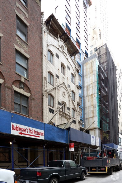 103 Washington St, New York, NY for lease - Building Photo - Image 3 of 3