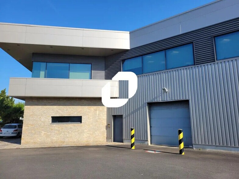 Bureau dans Rezé à louer - Photo du bâtiment - Image 3 de 11