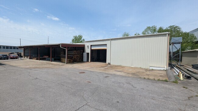 Plus de détails pour 6100 Centennial Blvd, Nashville, TN - Industriel à louer