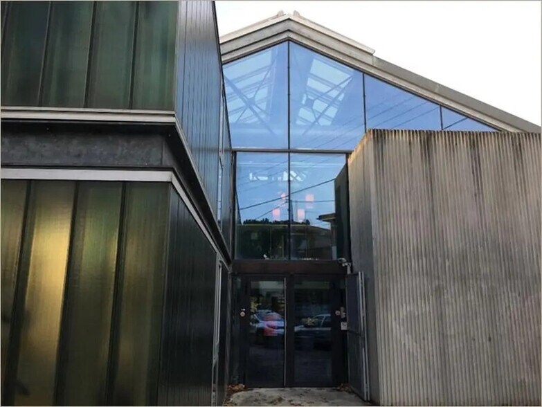 45 Rue Jacques Gamelin, Toulouse à louer - Photo du bâtiment - Image 3 de 24