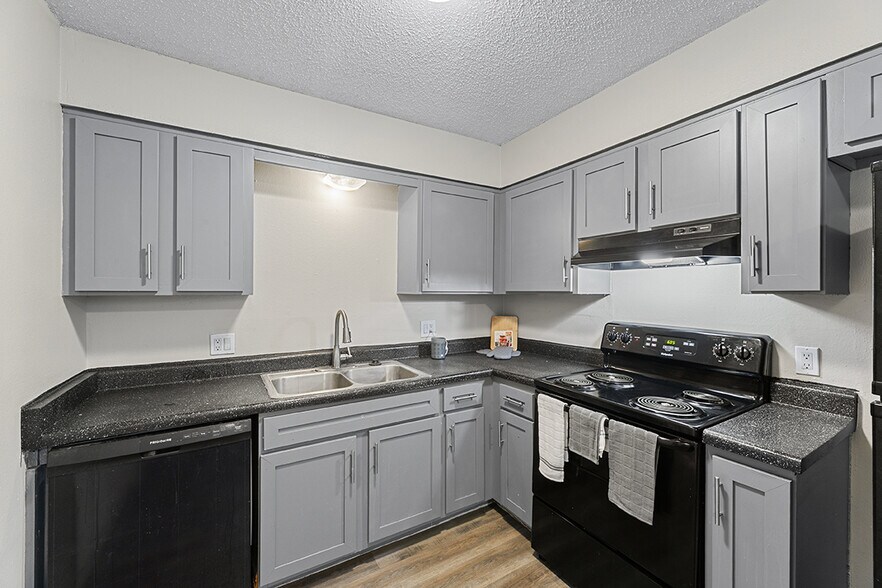 101-112 Deerwood Dr, Victoria, TX à vendre - Photo du bâtiment - Image 3 de 18