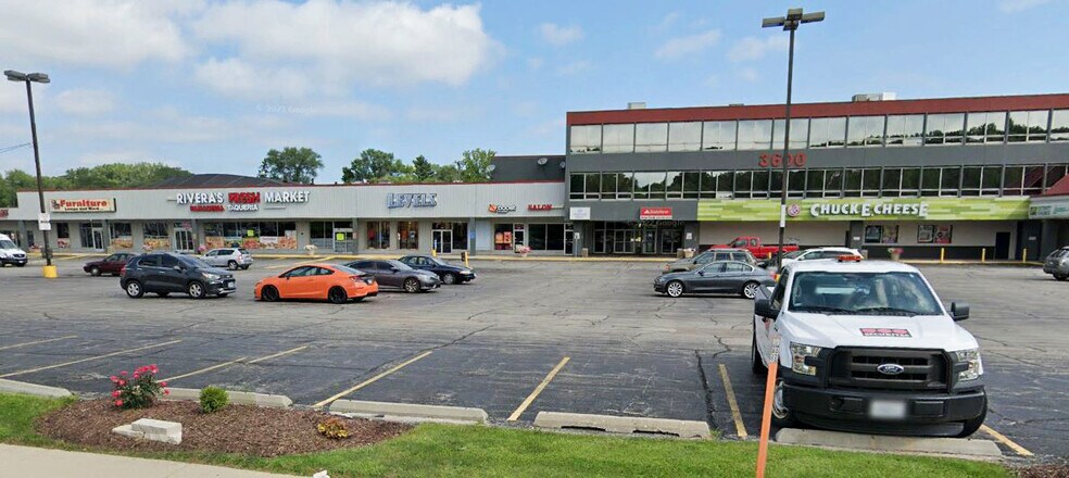 3502-3640 E State St, Rockford, IL for lease - Building Photo - Image 3 of 10