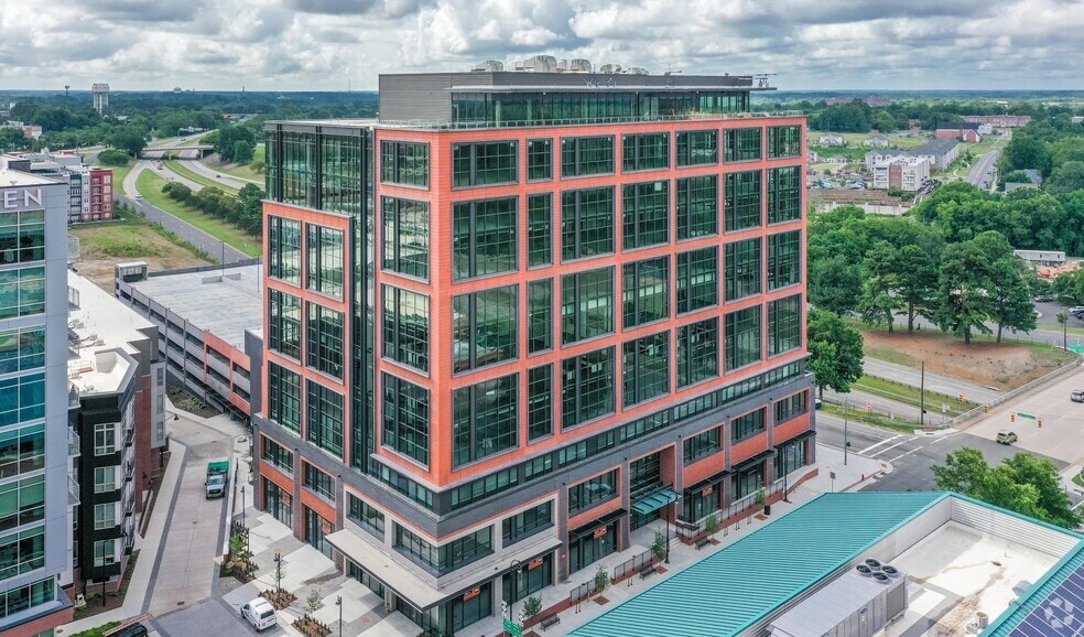 555 S Mangum St, Durham, NC for lease - Building Photo - Image 3 of 14