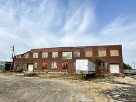 5215 N 2nd St, Saint Louis MO - Warehouse