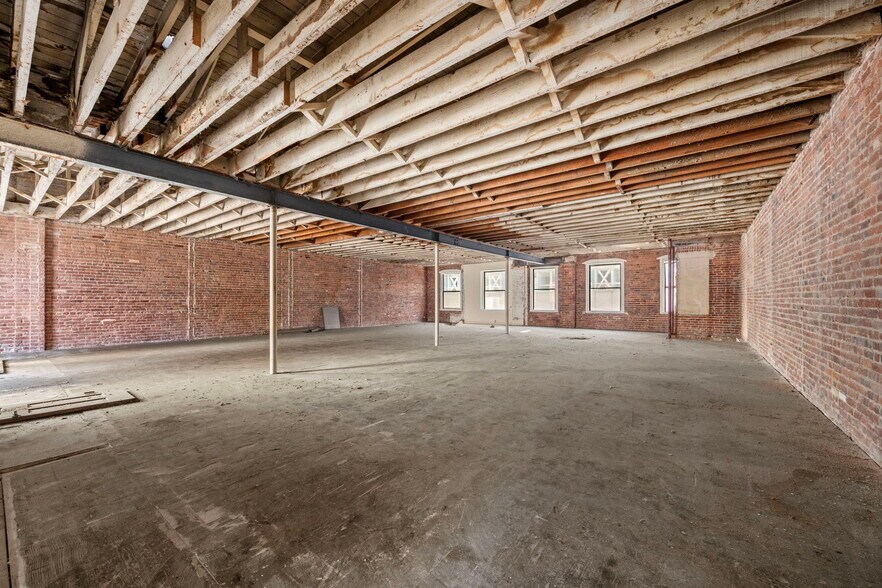 650 Sacramento St, San Francisco, CA à vendre - Photo du bâtiment - Image 3 de 9