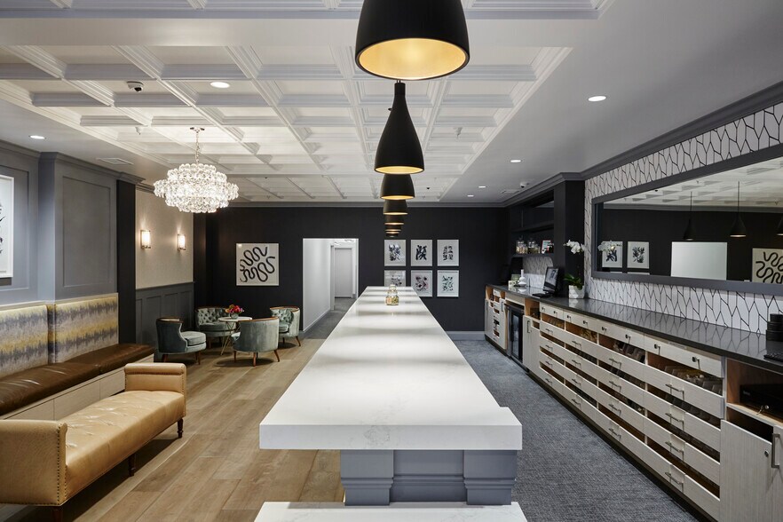 2412-2414 Lombard St, San Francisco, CA à vendre - Photo intérieure - Image 3 de 7