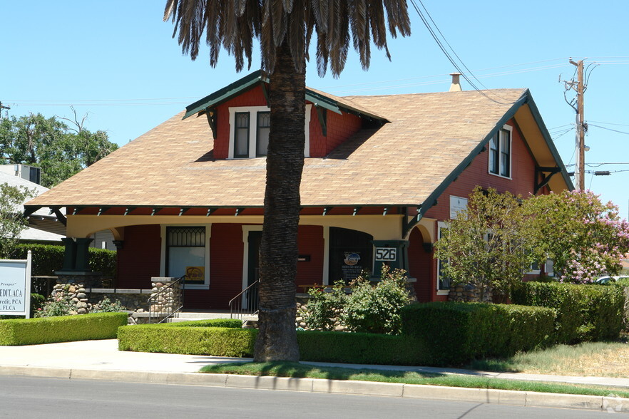 526 K St, Los Banos, CA for lease - Primary Photo - Image 1 of 6