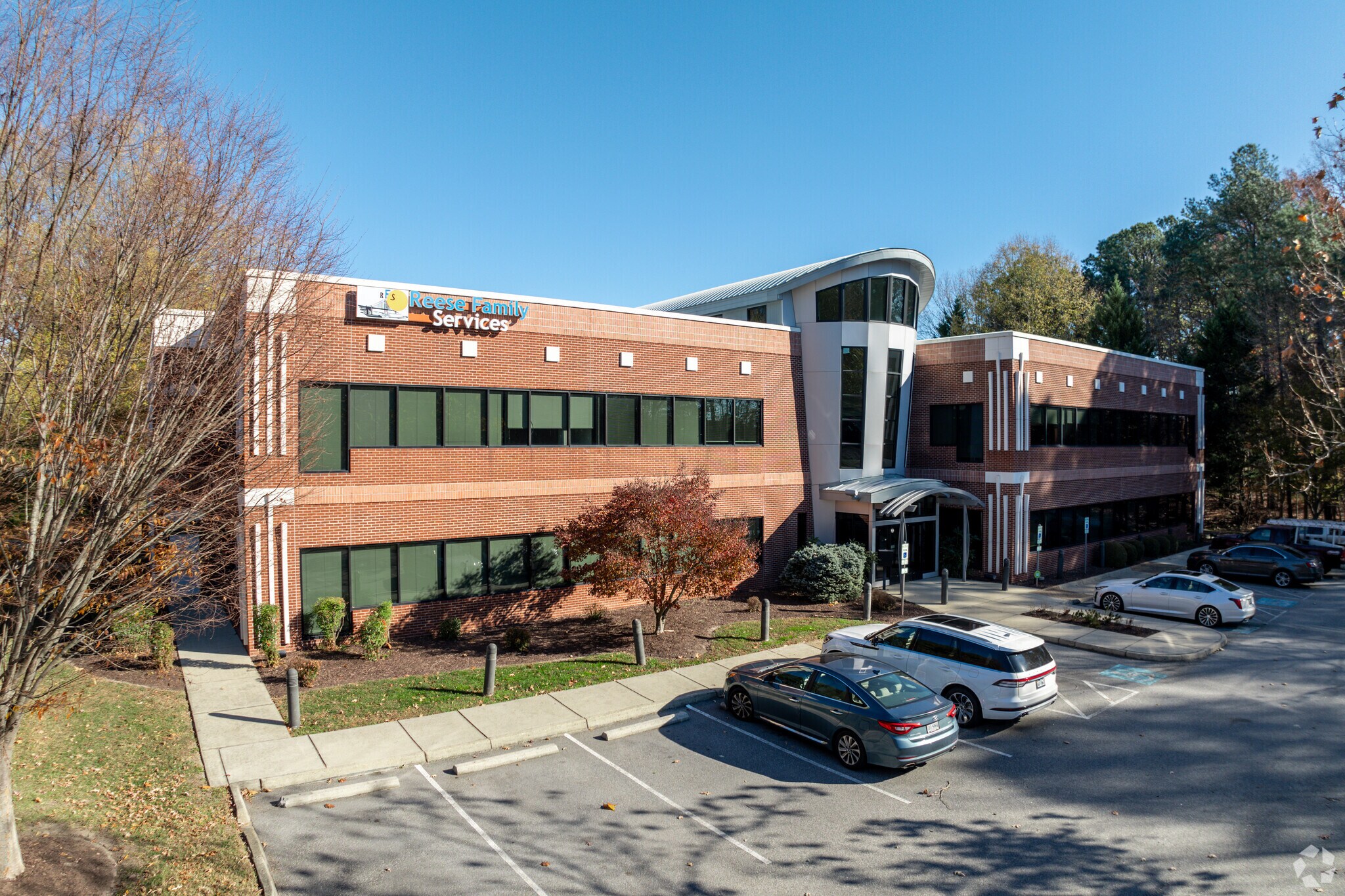 804 Omni Blvd, Newport News, VA for lease Building Photo- Image 1 of 22