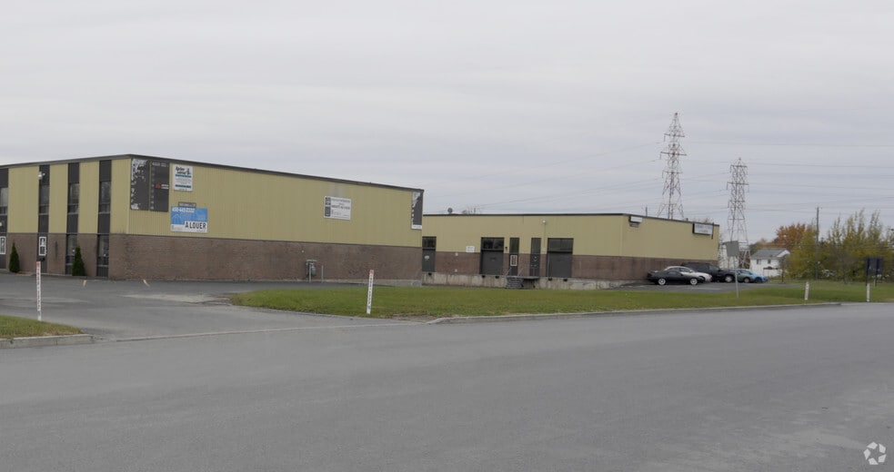 4616 Blvd Kimber, Longueuil, QC for lease - Building Photo - Image 2 of 3