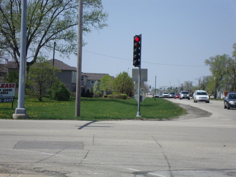 183rd & Oak Park Ave, Tinley Park, IL à vendre - Photo du bâtiment - Image 2 de 5