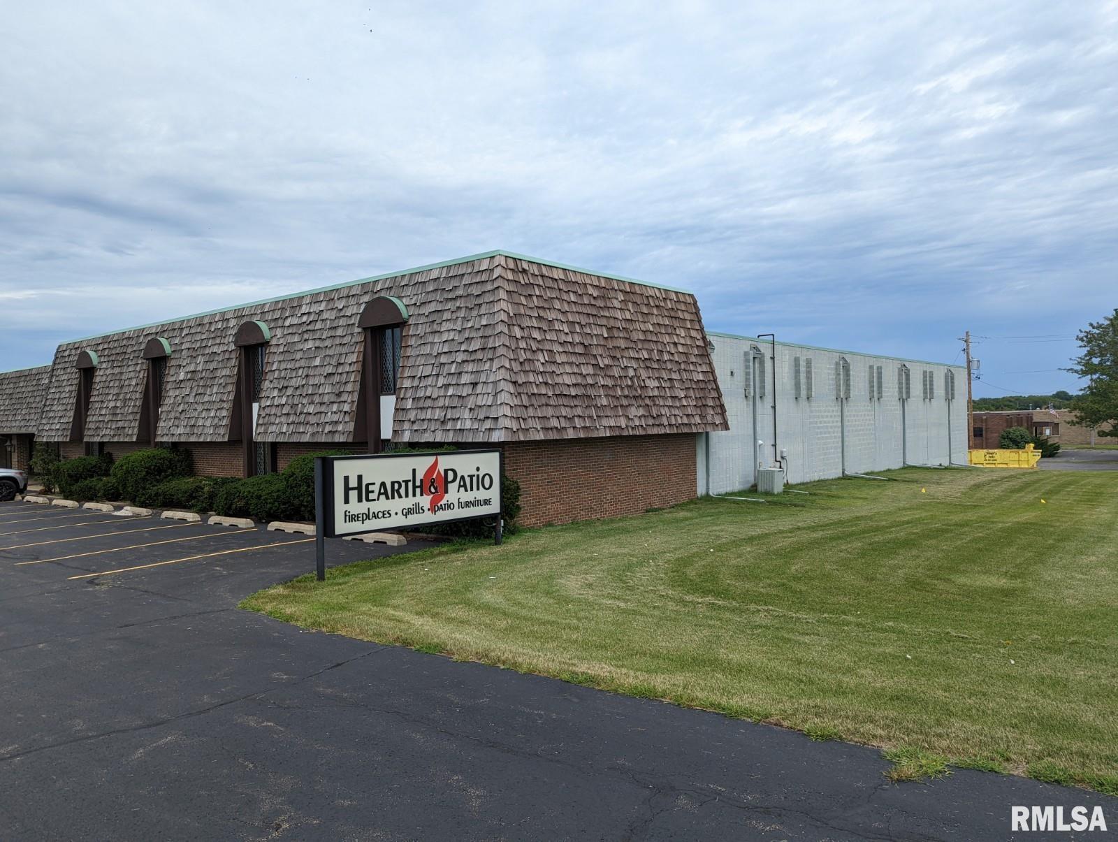 8300 University, Peoria, IL for sale Building Photo- Image 1 of 1