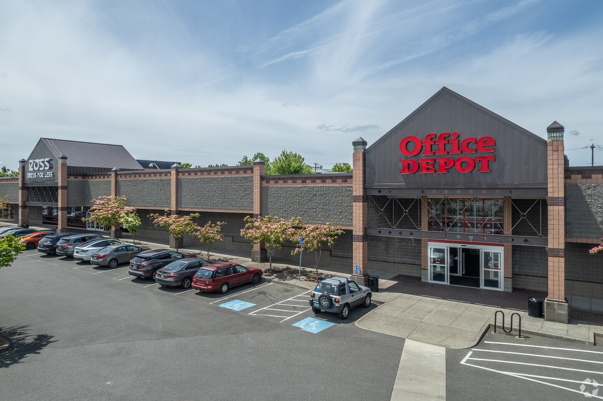 10010 NE Halsey St, Portland, OR à vendre Photo principale- Image 1 de 7