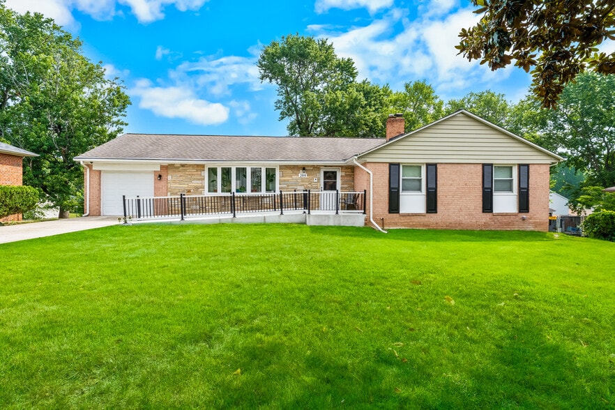 208 Prenton St, Upper Marlboro, MD à vendre - Photo principale - Image 1 de 19