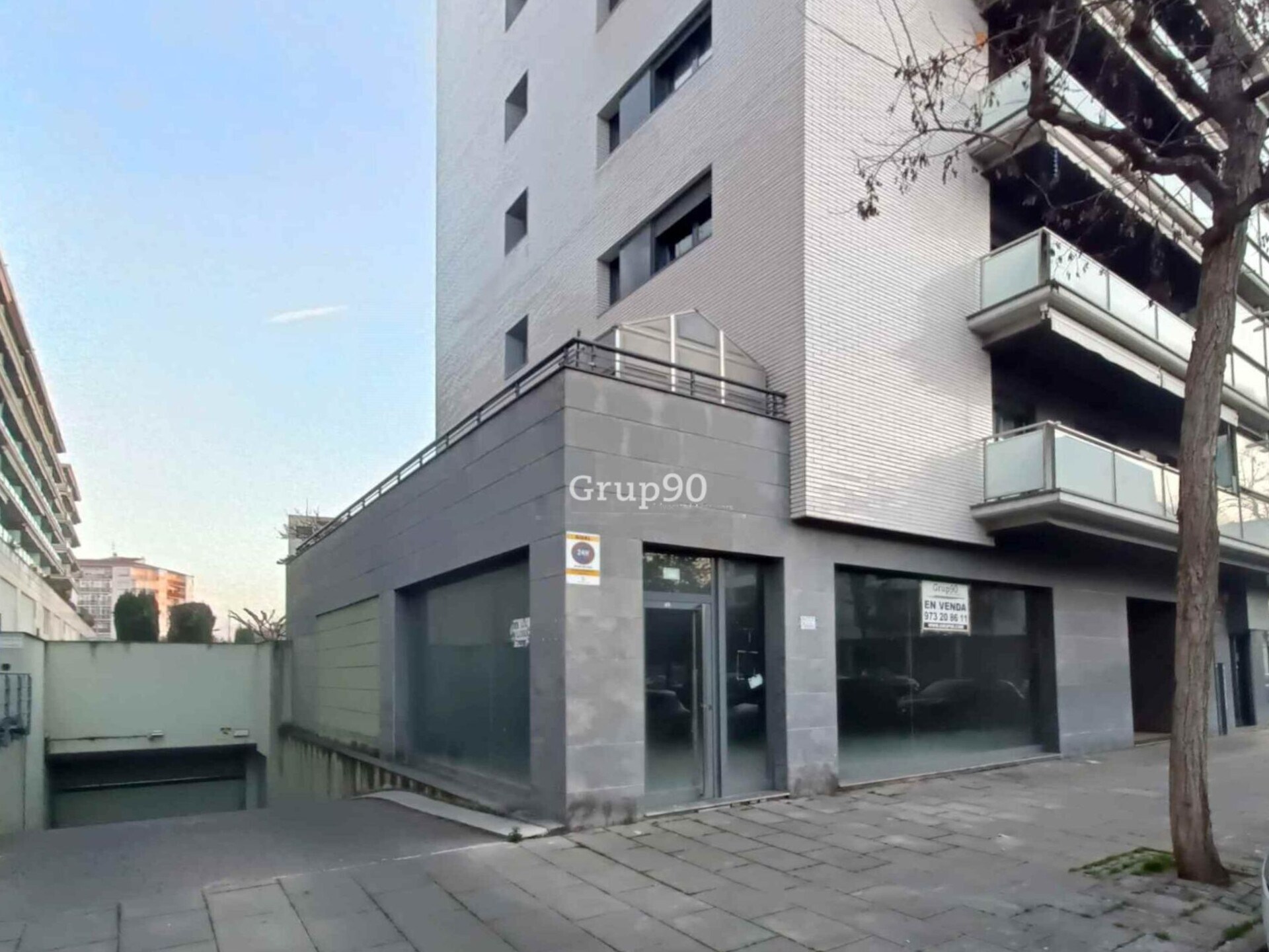 Immeuble residentiel dans Lleida, Lérida à vendre Photo principale- Image 1 de 2