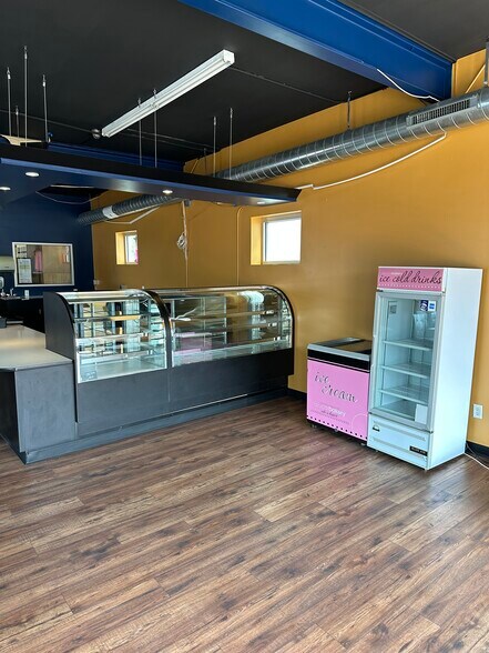 1886 S Broadway, Denver, CO for lease - Building Photo - Image 3 of 10