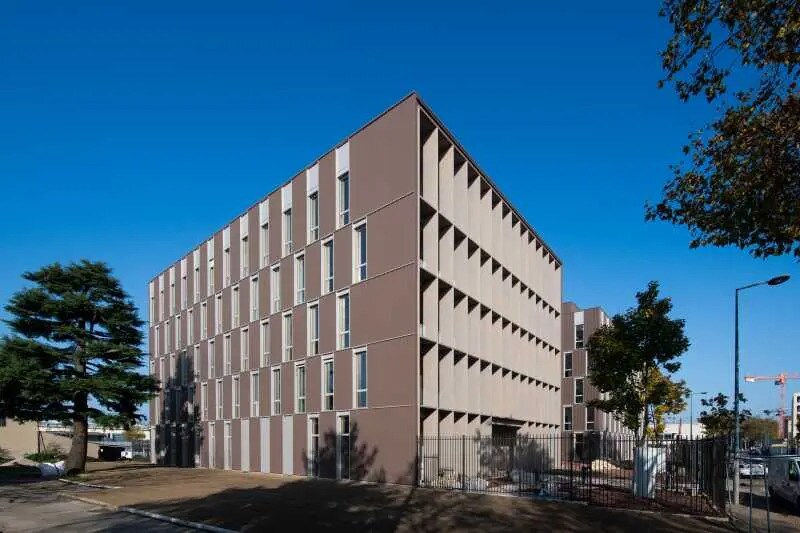 Bureau dans Villeurbanne à louer Photo du bâtiment- Image 1 de 3