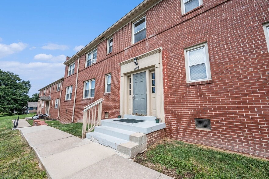 120 W Elizabeth St, Independence, MO à vendre - Photo du bâtiment - Image 3 de 15