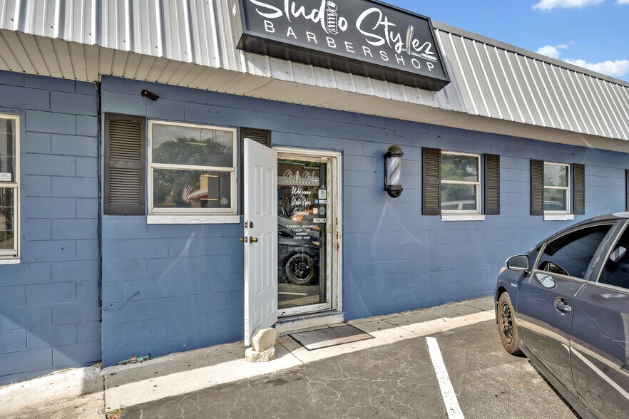 633 S Woodland Blvd, Deland, FL for sale - Building Photo - Image 3 of 11