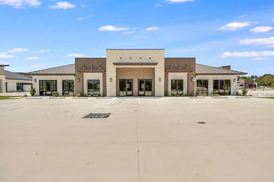 4881 Williams Dr, Georgetown, TX à vendre - Photo du bâtiment - Image 3 de 27