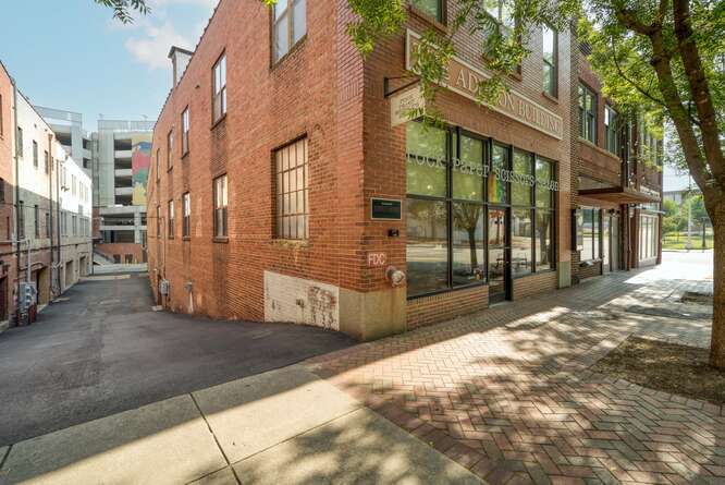 413 E Chapel Hill St, Durham, NC for sale - Building Photo - Image 1 of 1