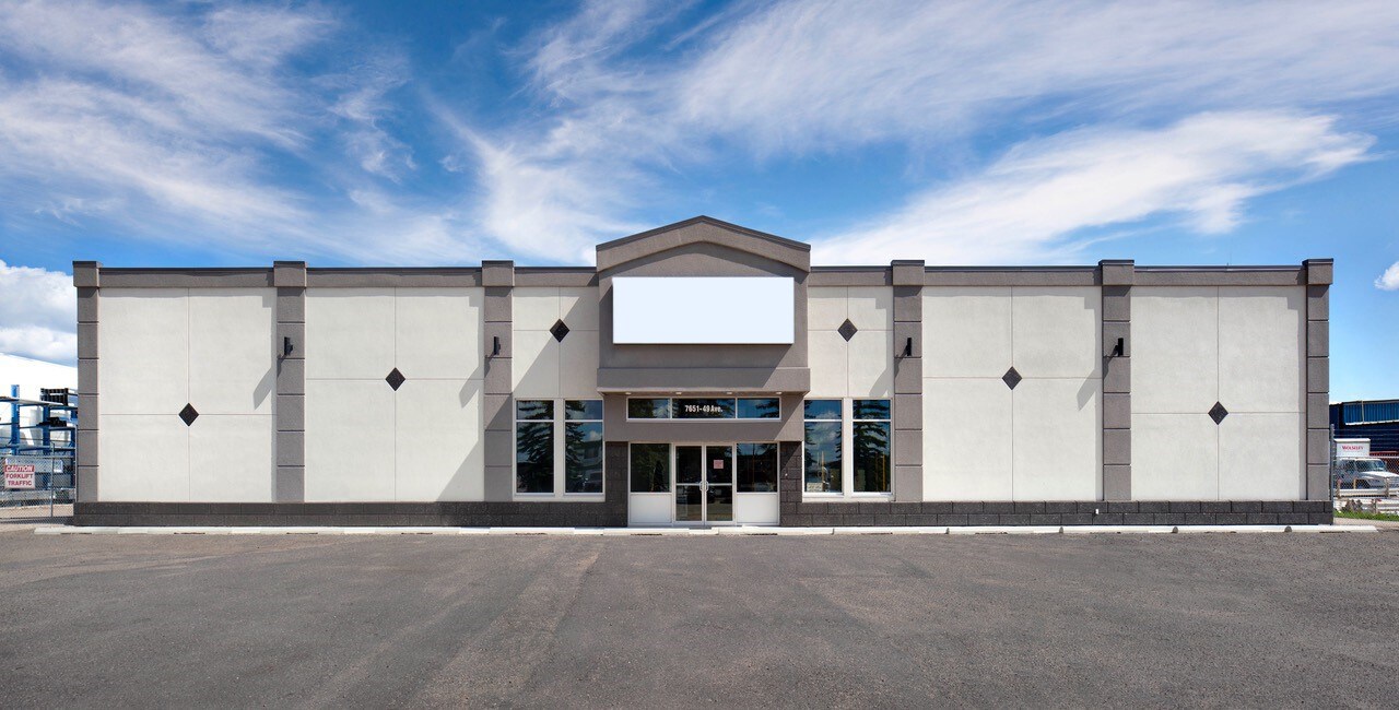 7651 49 Ave, Red Deer, AB for sale Building Photo- Image 1 of 1