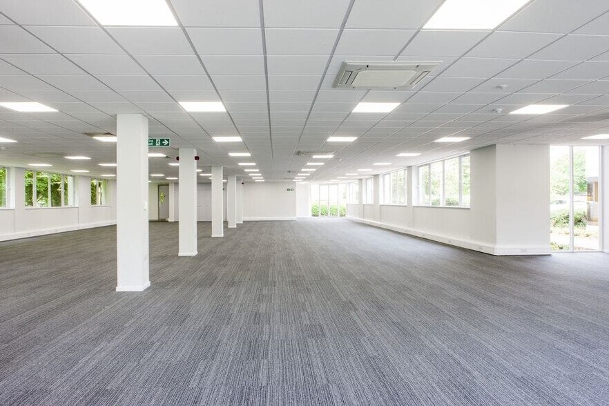 The Pavilions, Ruscombe Business Park, Knowl Hill à louer - Photo du bâtiment - Image 3 de 4