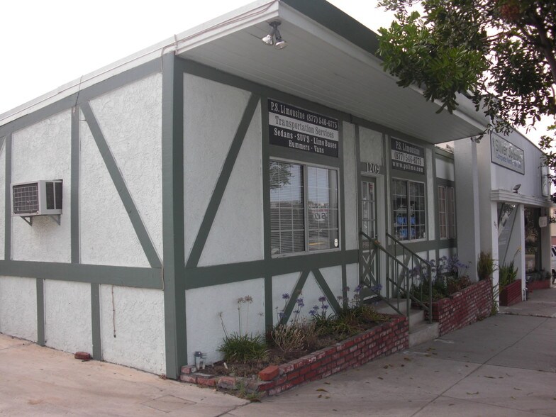 1209 N Sepulveda Blvd, Manhattan Beach, CA à vendre - Photo principale - Image 1 de 3