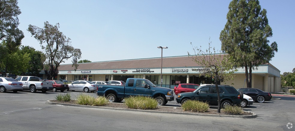 3612-3714 Lone Tree Way, Antioch, CA for lease - Building Photo - Image 3 of 4