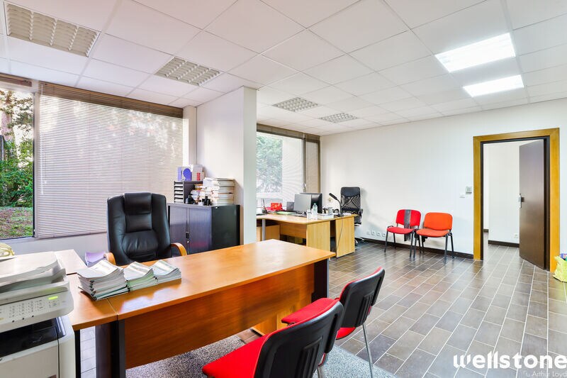 Bureau dans Paris à vendre - Photo du bâtiment - Image 1 de 13
