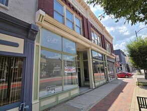 900-924 W Broad St, Richmond, VA for lease Building Photo- Image 1 of 13